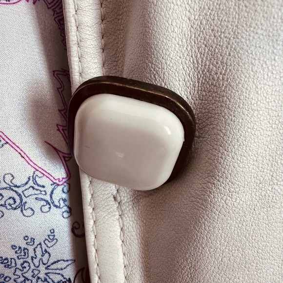 Mackage Ivory Leather Trench Coat - Picture 4 of 10